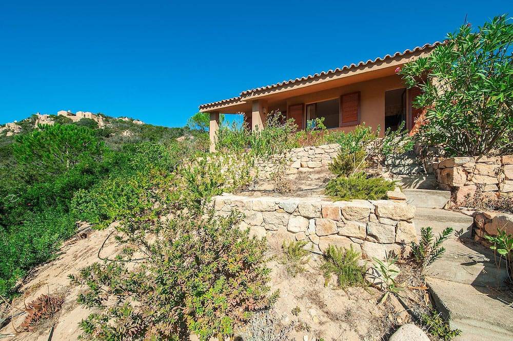 Splendida casa con 2 camere da letto a Trinita´ d'Agultu Ss in Costa Paradiso, Trinità d'Agultu e Vignola