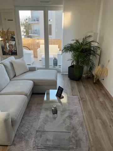 Gîte pour 4 personnes, avec balcon à Vaires-sur-Marne