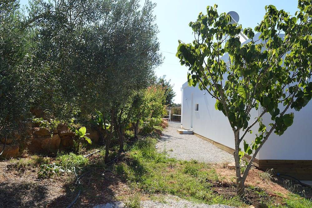 Casa Modular T2 in Moncarapacho, Parque Natural da Ria Formosa