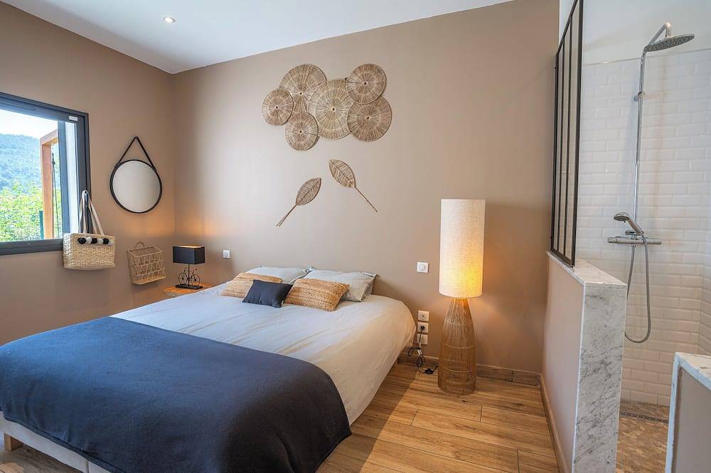 Villa - Noon Ayel with swimming pool in Solliès-Toucas, Toulon region