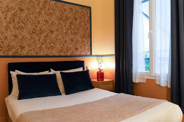 Hôtel pour 3 personnes, avec terrasse dans Parc des Princes - 4