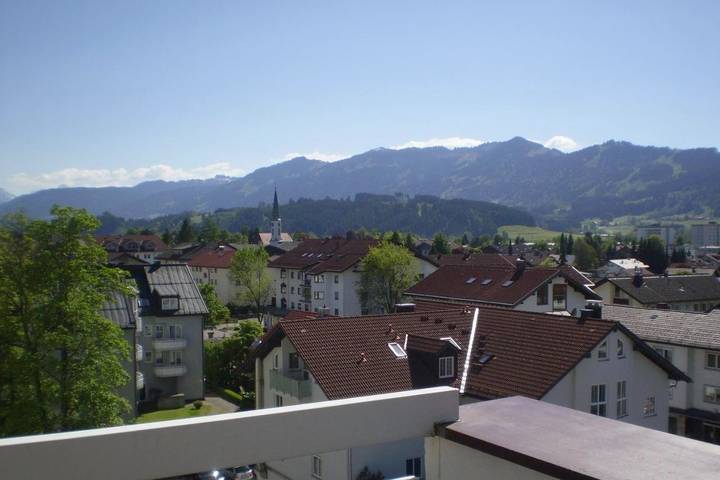 Ferienwohnung für 3 Personen, mit Ausblick und Terrasse in Sonthofen