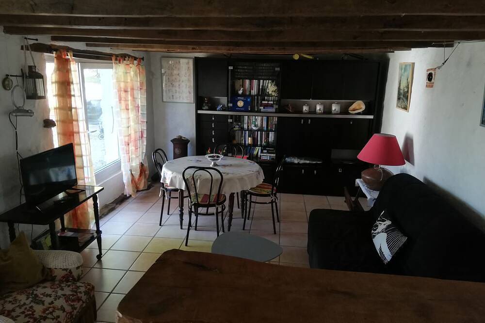 Donzenac: Maison avec jardin in Donzenac, Région de Brive-la-Gaillarde