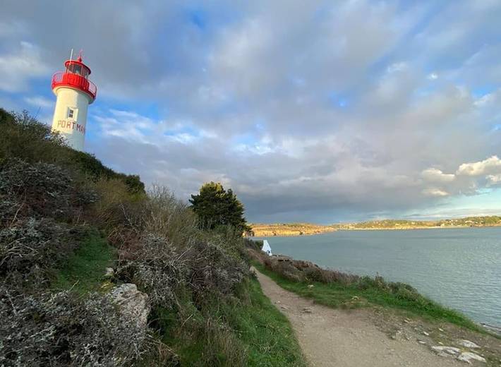 Location de vacances pour 11 personnes, avec vue ainsi que jardin et terrasse, animaux acceptés à Névez - 2