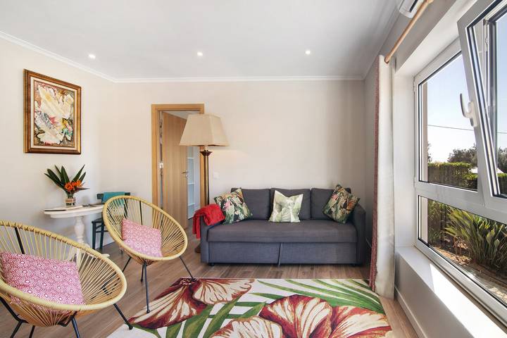 Holiday Home "Casa no Campo" with Sea View, Shared Pool and Wi-Fi in Loulé (São Clemente), Faro Distrikt