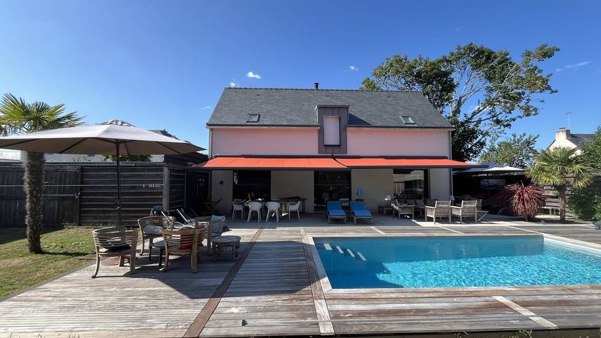 Gîte pour 6 personnes, avec jardin ainsi que terrasse et piscine à Plouharnel - 3