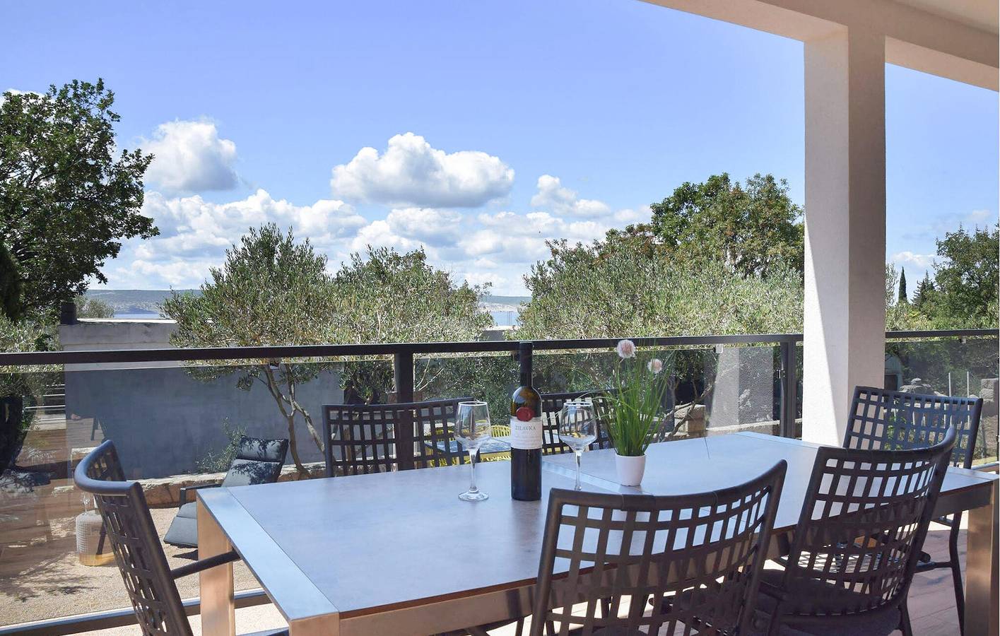 Ganze Ferienwohnung, Ferienwohnung für 4 Personen mit Terrasse in Starigrad Paklenica, Starigrad