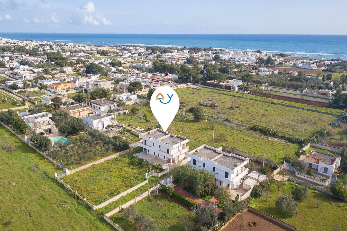 Entire apartment, Le Bianche Apt. 3 -Terrace- Near The S in Manduria, Gulf of Taranto