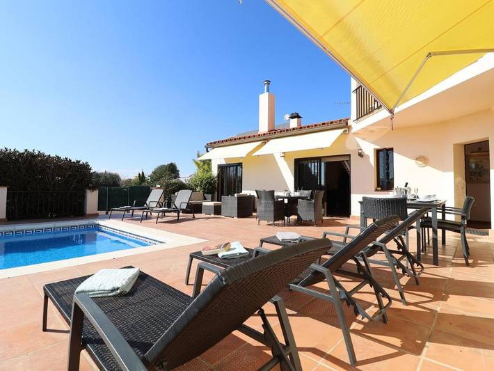 Casa rural para 8 personas, con Terraza además de Jardín y Piscina en Pau - 3