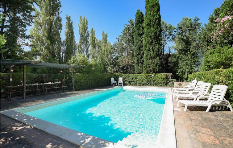 Location de vacances pour 16 personnes, avec terrasse ainsi que piscine et jardin à Assise - 2