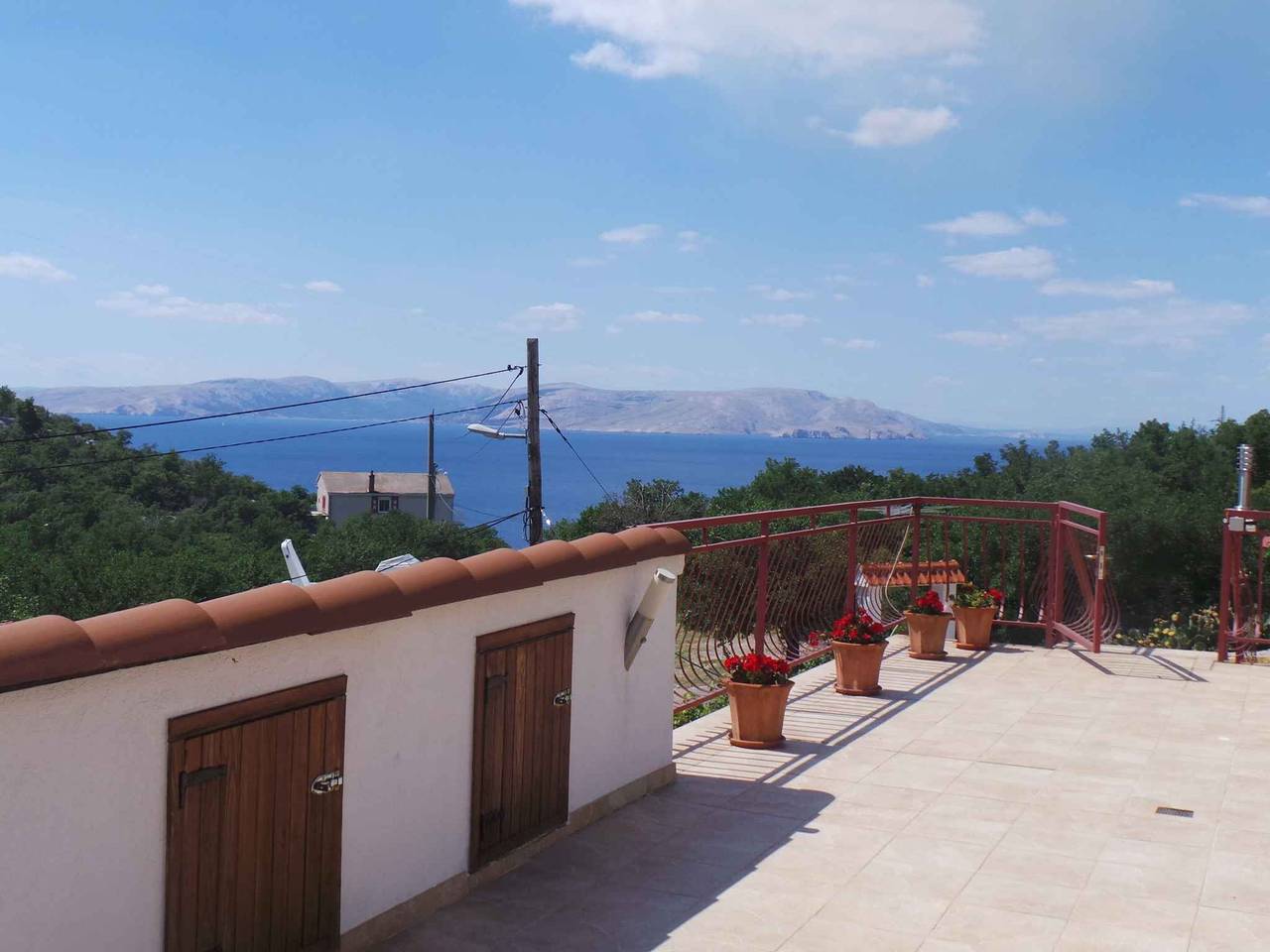 Ganze Ferienwohnung, Ferienwohnung mit Meerblick in Sveti Juraj, Naturpark Velebit