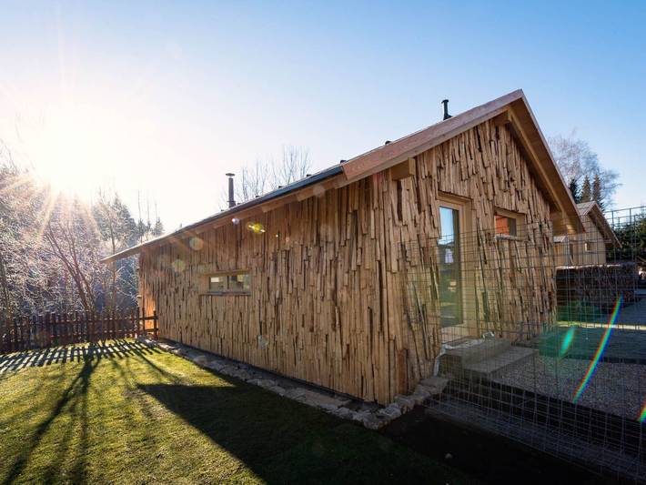 Ferienhaus für 2 Personen, mit Balkon und Terrasse sowie Sauna