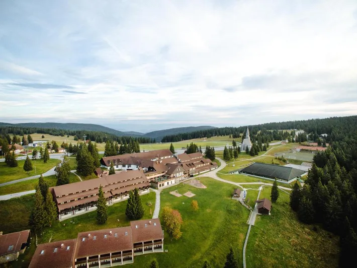 Hotel für 3 Personen, mit Pool und Ausblick sowie Sauna - 1