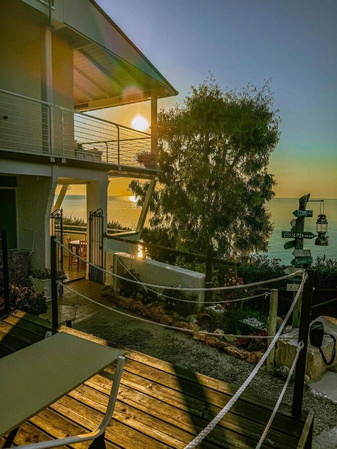 Appartamento per 2 persone, con Terrazza e Giardino nonché Piscina e Panorama a Pedaso