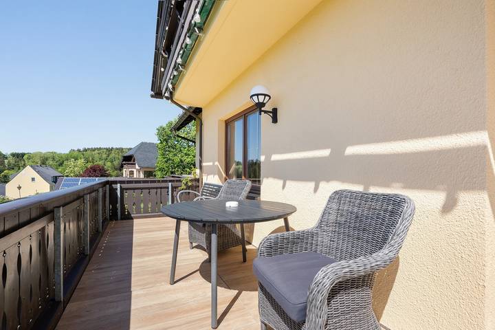 Ferienwohnung für 4 Personen, mit Balkon im Erzgebirge