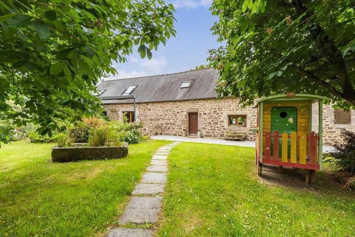Gîte pour 6 personnes, avec terrasse à Saint Adrien - 2