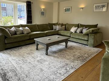 Holiday Home for 8 People in Crantock, Cornwall, Photo 3