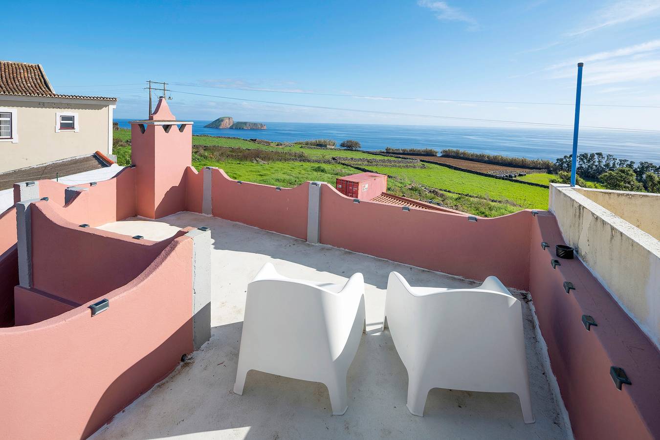Villa 'Santo Amaro' con vistas al mar, terraza privada y Wi-Fi in Ribeirinha, Terceira (Azores)