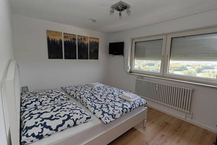 Ferienwohnung für 8 Personen, mit Terrasse in Weinheim - 4