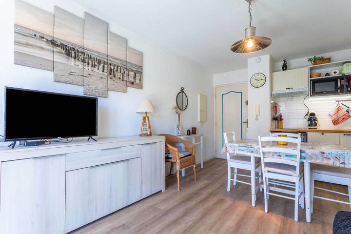 Gîte pour 4 personnes, avec balcon dans Plage du Port Fréjus - 3