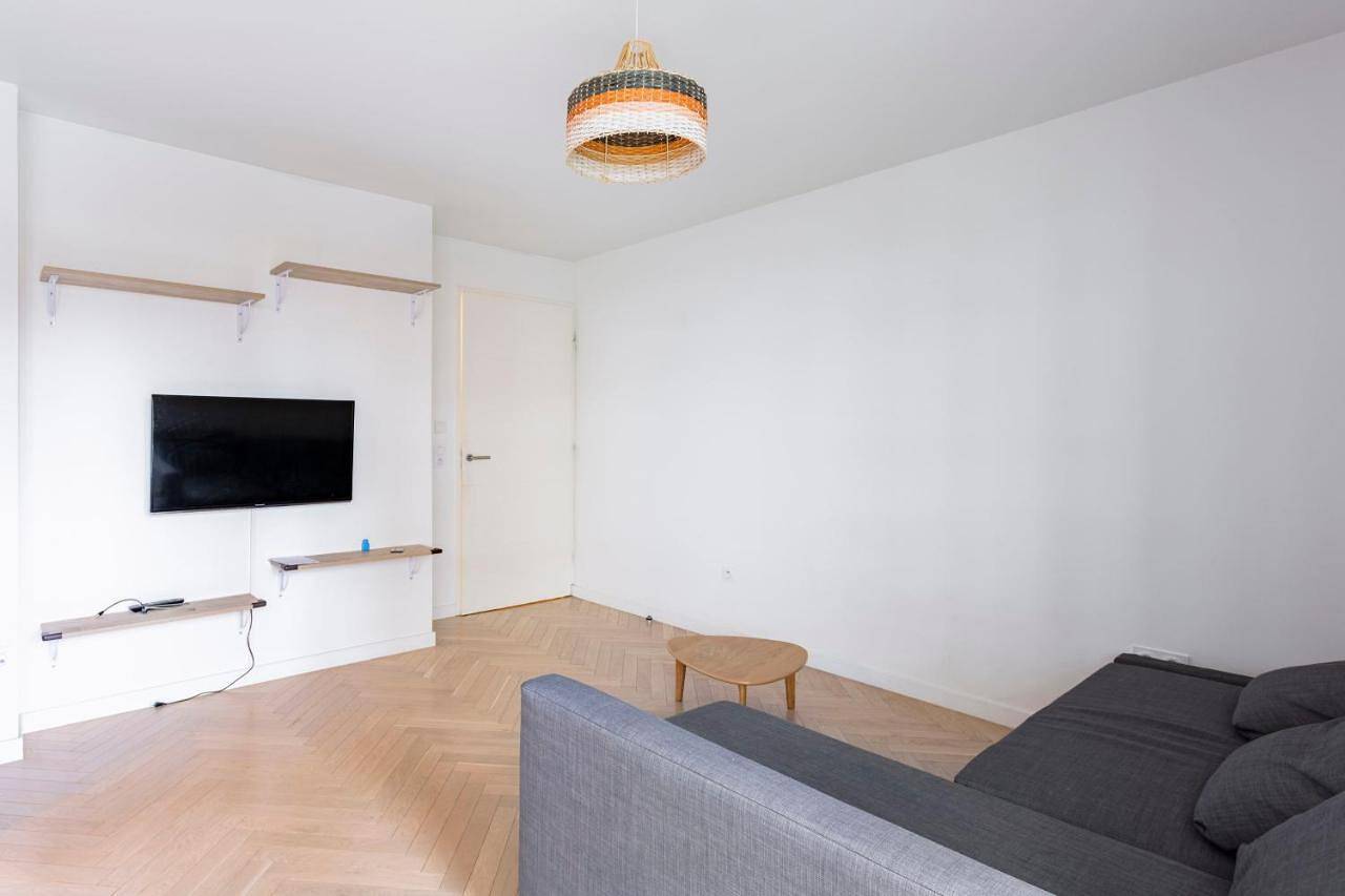 Appartement entier, Apart neuf quartier sympa in Bois-Colombes, Hauts-de-Seine