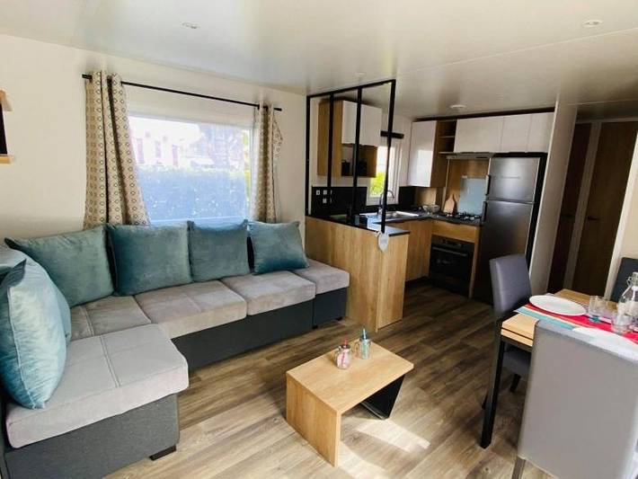 Parc de vacances pour 8 personnes, avec jardin ainsi que bassin pour enfant et piscine dans La Palmyre - 2