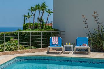 Villa pour 8 Personnes dans Roquebrune-sur-Argens, Région de Draguignan, Photo 4