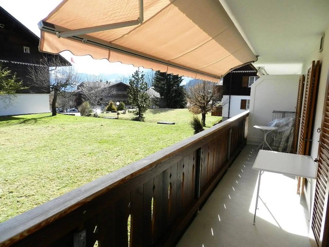 Ganze Wohnung, 2 Zimmer 3 Personen in Saanenmöser, Saanen