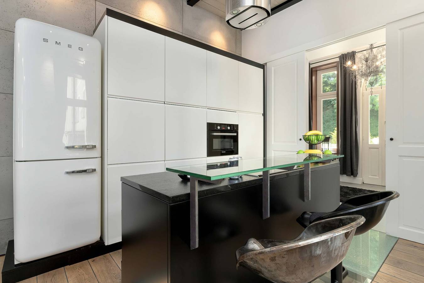 Ganze Wohnung, Spacious Apartment | Private Garden, Parking, Close to the Sea in Zoppot, Dreistadt