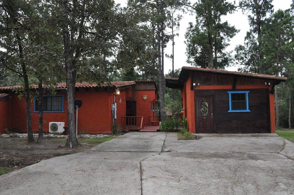 V # 2 Sam Rayburn Getaway-Urlaub / Angeln-Bis zu 6 Gäste-Bester Wert in Sam Rayburn Reservoir