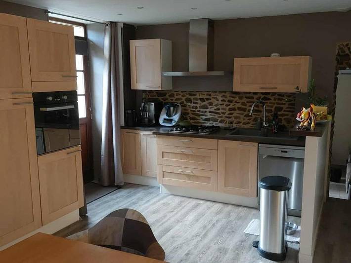 Location de vacances pour 8 personnes, avec vue ainsi que terrasse et vue sur le lac, animaux acceptés à Mézières-sur-Couesnon - 4