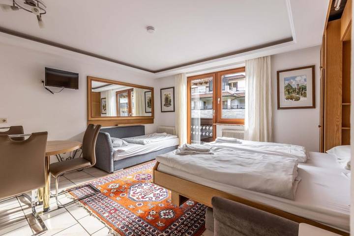 Ganze Wohnung, Two-Bedroom Apartment in Hinterglemm, Saalbach-Hinterglemm