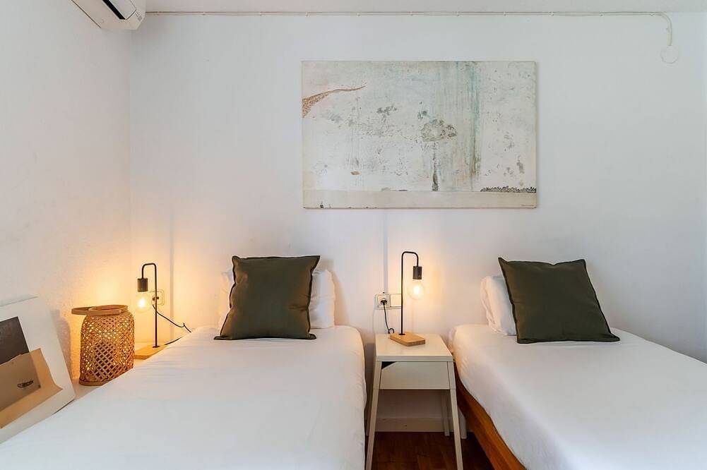 Casa Aila · Beach house with Private Pool in Castelldefels, Baix Llobregat
