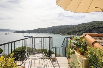 Gîte pour 2 personnes, avec vue et terrasse dans Portovenere