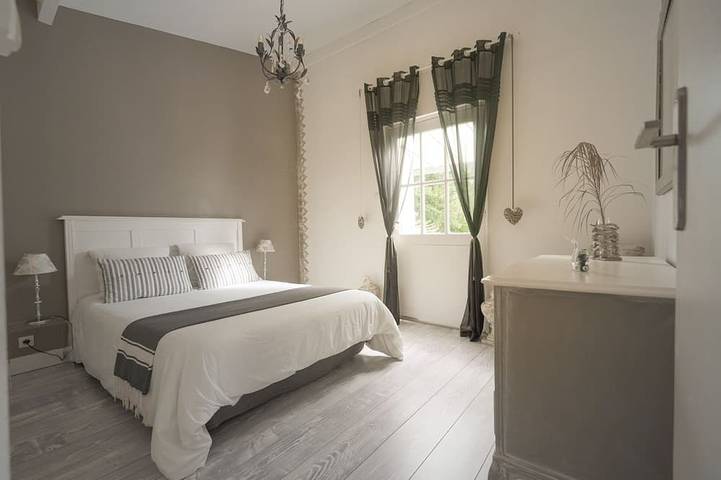 Location de vacances pour 8 personnes, avec jardin et jacuzzi à Vensac - 2