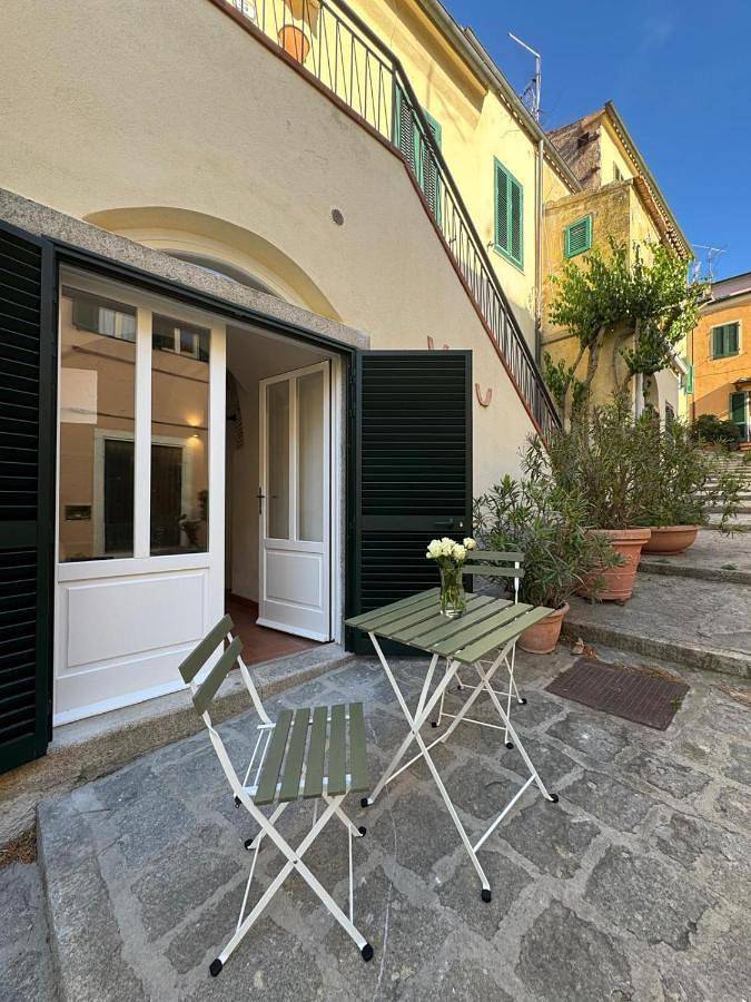 Ferienwohnung für 4 Personen, mit Ausblick in Marina di Campo