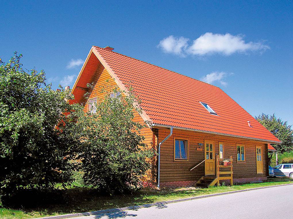 Entire holiday apartment, Holiday apartment for 4 people with garden in Koserow, Bernsteinbäder