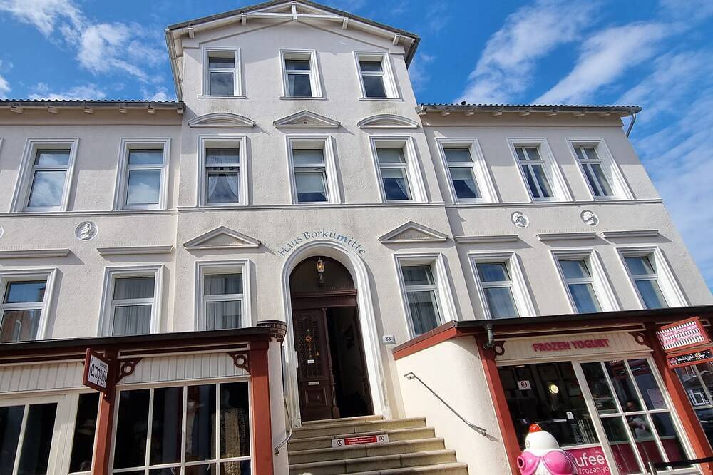Kleines, aber feines Ferienappartement in Borkums Mitte — Bild 2