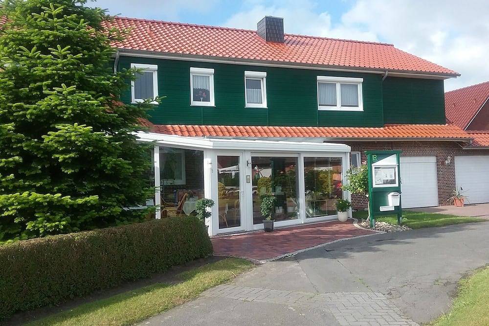 Ganze Wohnung, Ferienwohnung/App. für 3 Gäste mit 80m² in Utarp (110619) in Utarp, Landkreis Wittmund