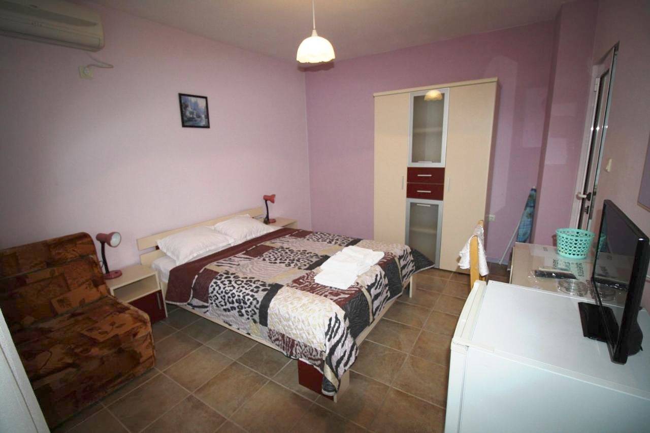 Zoya Guest House in Ravda, Nessebar
