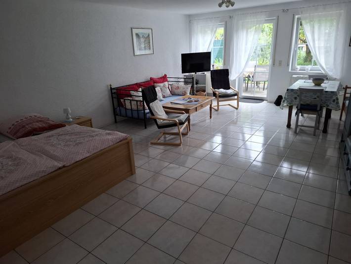 Ferienwohnung für 3 Personen, mit Terrasse und Garten in Hambach (Neustadt) - 3