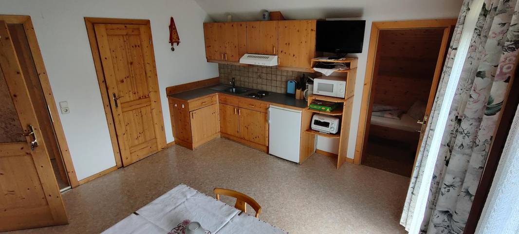 Zimmer für 4 Personen, mit Balkon und Garten - 1