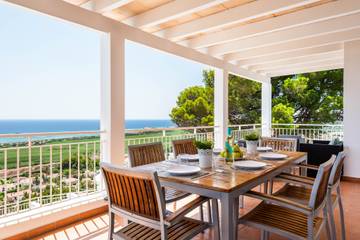 Villa in Alaior Municipality, Coast of Menorca für 4 