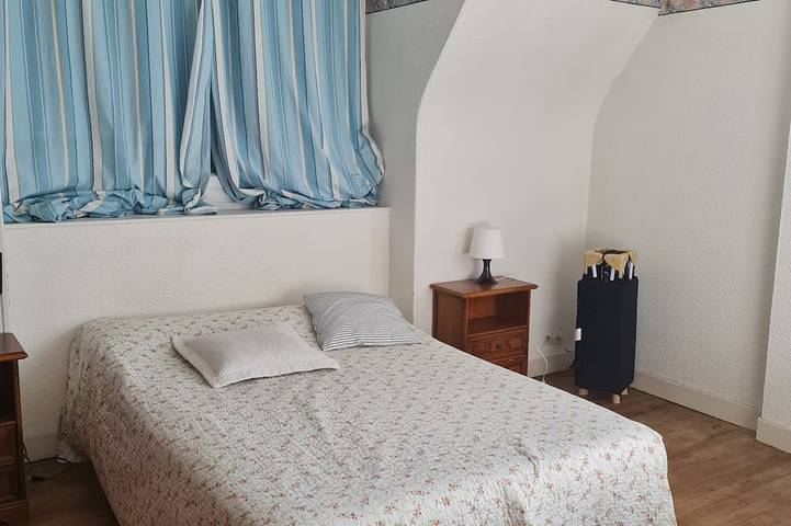 Location de vacances pour 12 personnes, avec Terrasse et Jardin à Varaville - 2