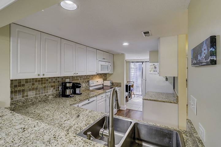 Beach rental for 4 people, with pool in Hilton Head Island