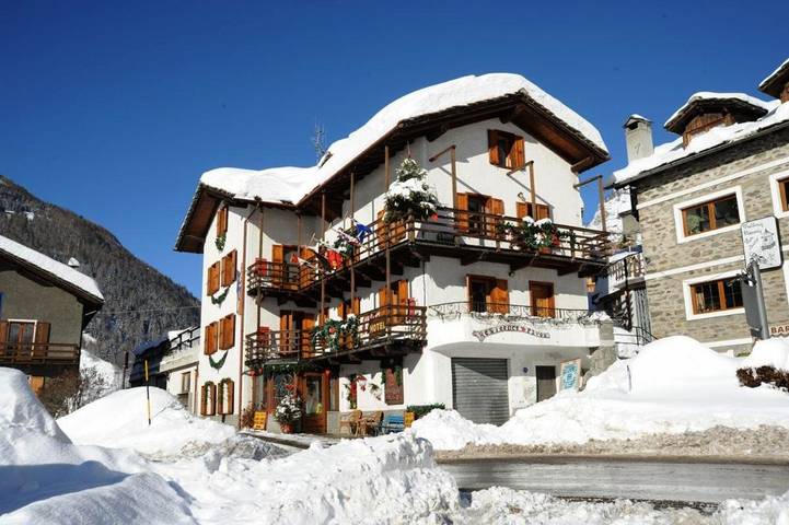 Location de vacances pour 3 personnes, avec vue et jardin, animaux acceptés à Cogne - 2