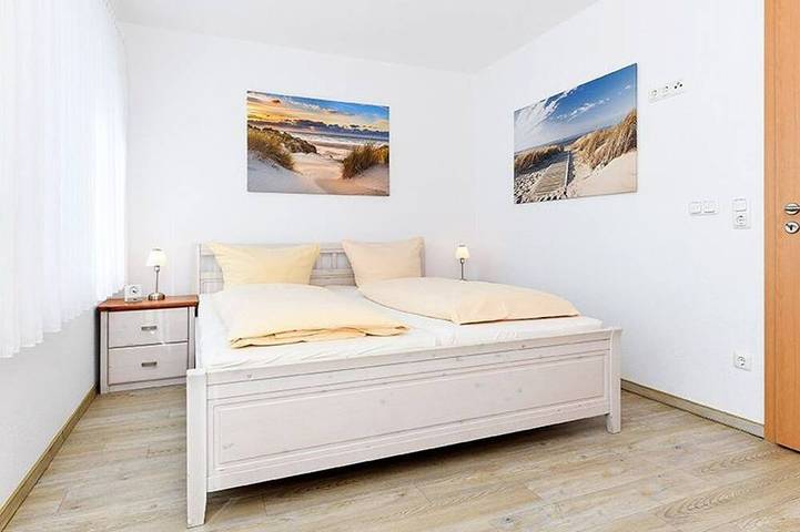 Ferienhaus Nordseedeich - Ferienhäuser Nordsee-Trio in Bensersiel, Esens