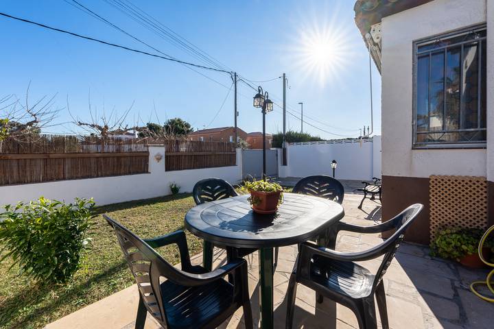 Casa rural para 6 personas, con jardín en Baix Camp - 2