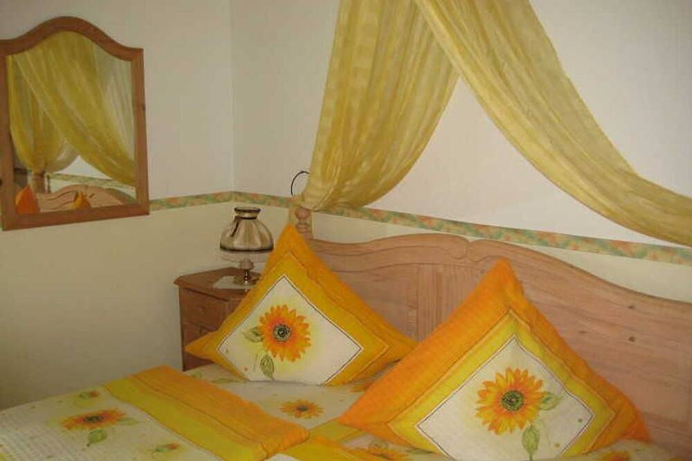 Ganze Wohnung, Ferienwohnung I - Ferienwohnungen Christelhof in Tollensesee, Penzlin