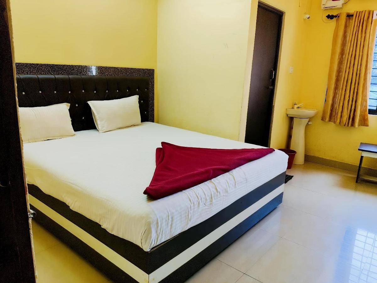Entire apartment, Kamath In in Karnataka